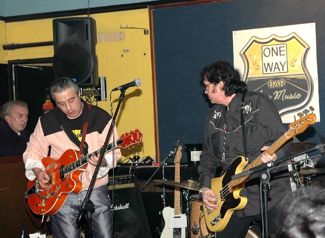 min 2006 11 17 one way 177